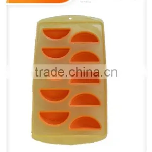Ice Cube Tray thumbnail-1