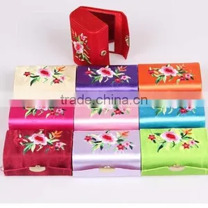 Quality Satin Lipstick Box HC021 thumbnail-1