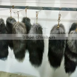 Wholesale Fox Tail Large Fox Tail Ornament Fox Fur Bag Pendant Car Key Chain Buckle Gift thumbnail-6