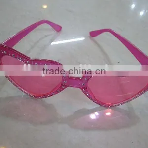Party Glasses thumbnail-1