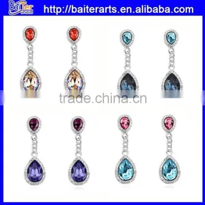 AAA Zircon Alloy Perfect Crystal Love Womens Wholesale Heart Earrings With Four Colors thumbnail-2