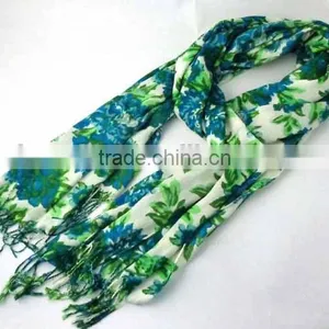 WLHH0222-61 100% Rayon Green Floral Viscose Scarf Mixed Shawl thumbnail-1