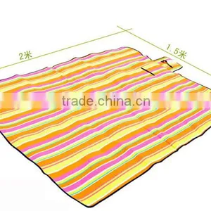 150x200cm Outdoor Foldable Beach Plaid Blanket Moistureproof Waterproof Baby Climb Plaid Blanket thumbnail-1