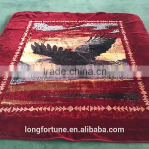 China Suppliers Quilt Blankets Rebel Wholesale 100% Polyester Knitted Cuddly Animal Printed Mink Blanket thumbnail-4
