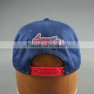 China Factory Custom 6-panel Snapback Caps With Embroidery Logo thumbnail-4
