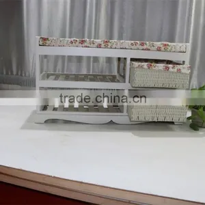 Wood Shoe Rack With Cushion thumbnail-2
