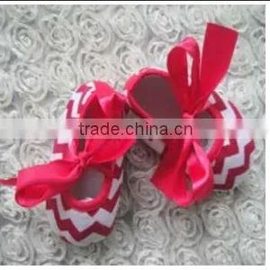 China Product and Low Price Wholesale Soft Chevron Soft Shoes for 0-15months Baby Kids for Summer and Spring thumbnail-6