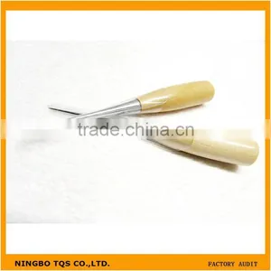Hot Garment Accessories Wooden Handle Straight Needle Sewing Awl thumbnail-1