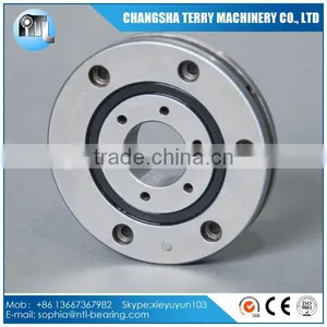 RU42 XRU2012 Cross Roller Slewing Bearing for Robot thumbnail-1