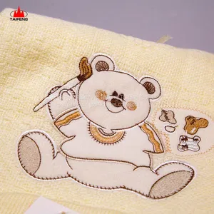 OEM Design Fancy Felt One Side Imitated Cotton Europe Baby Shawl Fleece Blanket thumbnail-2