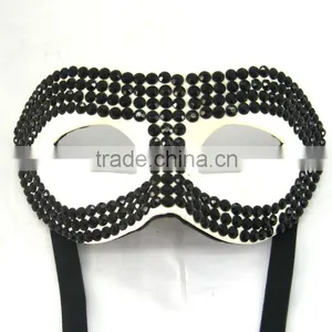 Hand-painted Green Leaf Pulp Half Face Halloween Costume Carnival Party Mask thumbnail-1
