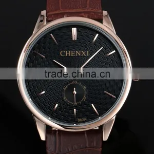 Wholesale Competitive Dress Couple Watches Set Quartz Leather Watch WA062 thumbnail-3