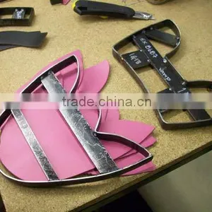 China Supplier Hydraulic Leather Bag Press Cutting Machine thumbnail-6
