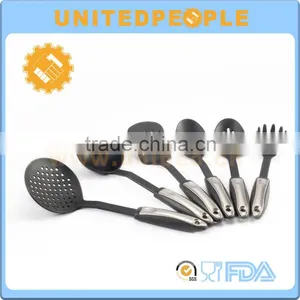 Hot Selling High Quality Nylon Cooking Tools thumbnail-1