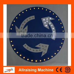 LED Solar Island Road Traffic Sign thumbnail-3