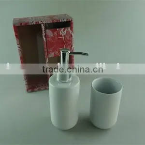 Cheap White Ceramic Bathroom Set/sampoo Jar and Cup Set Wholesale for Hotel Used thumbnail-2