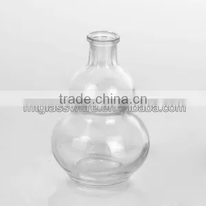Mini Single Flower Glass Vase thumbnail-1