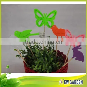 Good Quality Animal Shape At The Top Round Wood Stick For Planter thumbnail-1