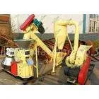 Fish Feed Production Plant / Fish Feed Pellet Machine With Livestock Feed Grinder Mixer thumbnail-1