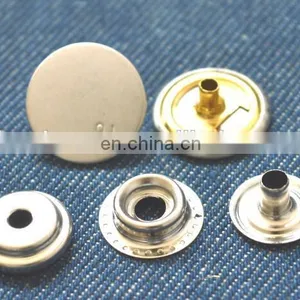 Snap Button in Brass Material thumbnail-1
