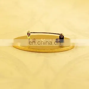 Custom Metal Pin Label With Clothing thumbnail-2