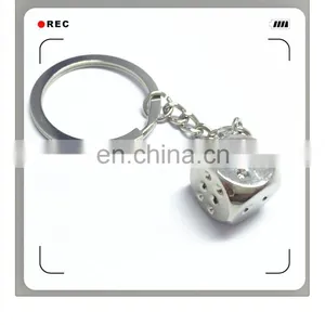 Custom Made Cheap Metal Dice Keychain thumbnail-1