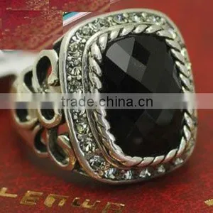 One Stone Ring Designs thumbnail-1