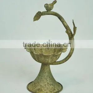 14A381MCE Small Antique Garden Metal Bird Feeder thumbnail-1