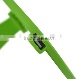 Hot Low Price Mini Solar Cellphone Charger 2.5W ABS Material Pink Green Blue thumbnail-5