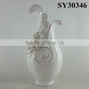 Decorative White Ceramic and Porcelain Vases thumbnail-1