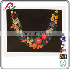 Vintage Inspired Flowers Printed Black Take Out Bags for Shopping thumbnail-3