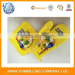 Custom Kitchen Ovem Mitt and Pot Holders 2pcs Kitchen Sets Printing Baking Gloves Set thumbnail-1