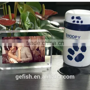 Fancy Customized 4x6 5x7 6x8 8x10 Acrylic Magnet Photo Frame thumbnail-2