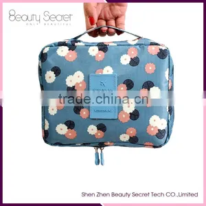 Blue Flat Cosmetic Bag Small Hanging Makeup Bag thumbnail-1