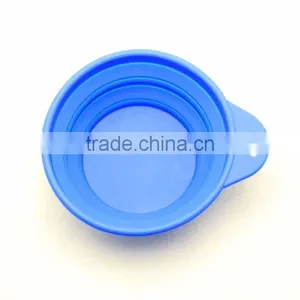 Pop-up Silicone Pet Bowl Travel Bowl For Dogs Cats thumbnail-1