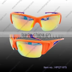 Fashionable Interchangeable Sunglasses With UV400 Protection thumbnail-1