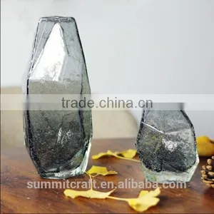 Different Types Irregular Shaped Blown Clear Glass Flower Vase thumbnail-4