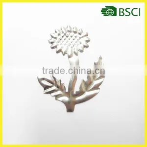 YS15B065 Sunflower Wrought Iron Parts for Home Decoration or Garden Decor thumbnail-1