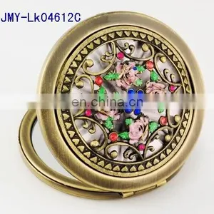 3D Hollow Decoration Antique Metal Make-up Mirror thumbnail-3
