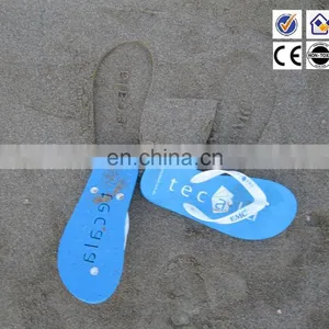 Hot Selling Promotional Die-cut Logo Design Flip Flops thumbnail-1