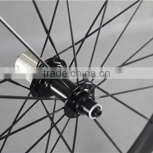 Light Carbon Bike Parts UD_matt Carbon Clincher Road Bike Wheelset W40C thumbnail-4