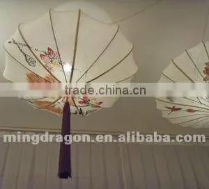 Chinese Antique Furniture Wash Painting Painting of Flowers and Birds in Traditional Chinese Style Paper Pendant Lantern Lamp thumbnail-1