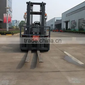 Heavy Duty Gas Trucks 4ton Lpg Forklift thumbnail-4