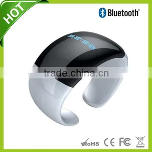 New Bluetooth Bracelet Watch, Most Fashionable Lovers Watch/Wrist Watch / Bluetooth Watch With Vibrate & Caller ID Display thumbnail-1