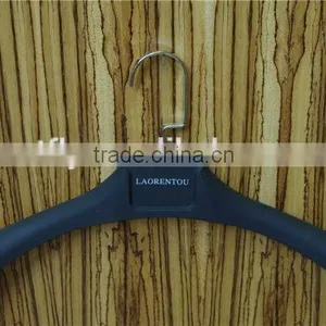 Cloth Hangers thumbnail-3