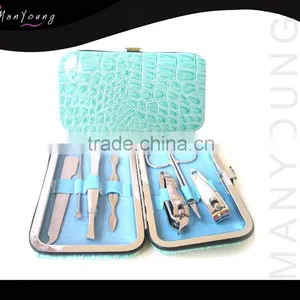Durable Promotional Manicure Set in a Case thumbnail-1