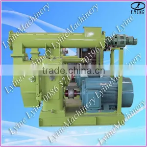 Hot Sale Ring Die Wood Sawdust Pellet Making Machine thumbnail-1
