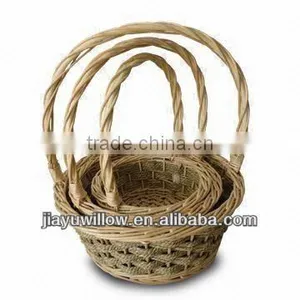 Willow and Seagrass Gift Basket thumbnail-1