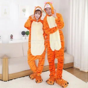 Tigger Cartoon Flannel Conjoined Polyester Couple Pajamas thumbnail-3