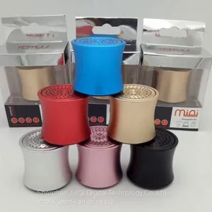 The Small Man Waist PTH04 Bluetooth Speaker Low - Pitched Cannon Plug - in Card Radio Wireless Mini - Stereo thumbnail-2